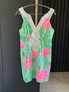 Lilly Pulitzer dress - size 6 pink flowers